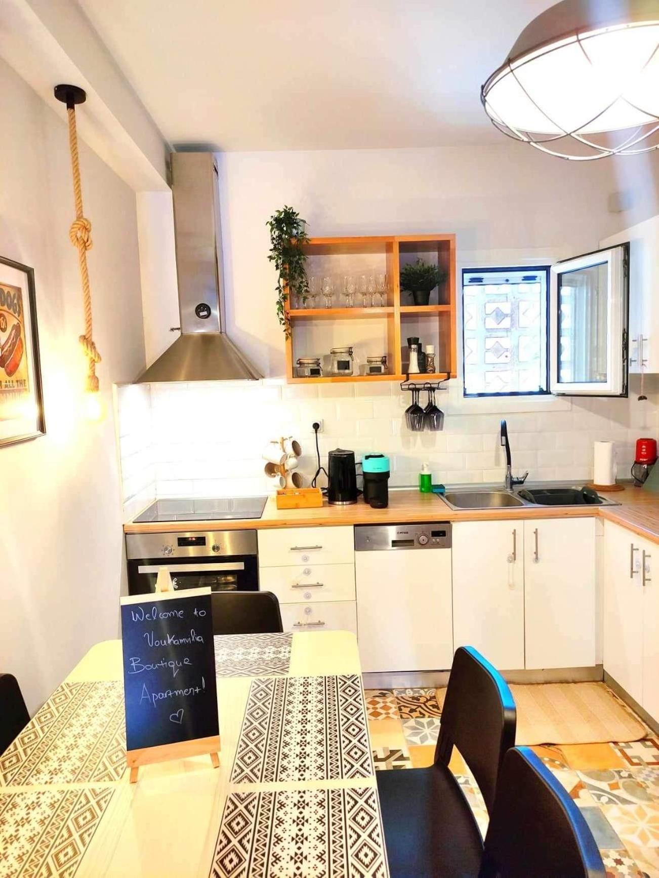Voukamvilia Boutique Apartment Agios Matthaios  Ngoại thất bức ảnh